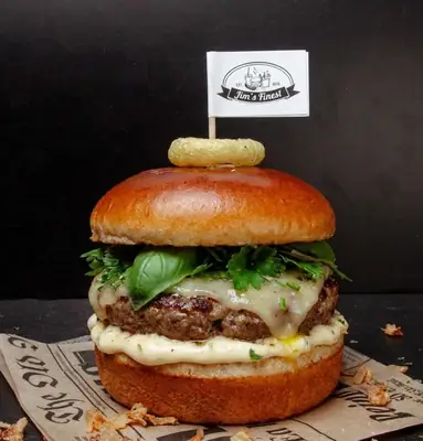 Burger vom Lavasteingrill